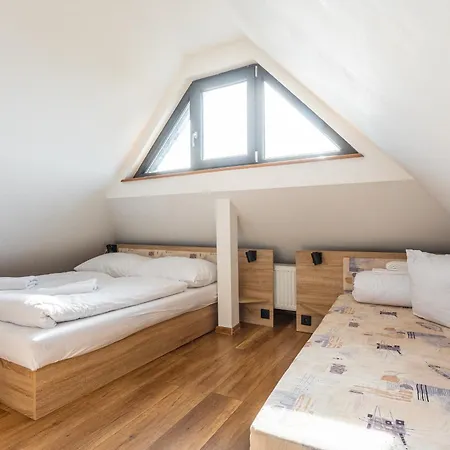 Houda Bouda - Penzion&apartmány Penzion