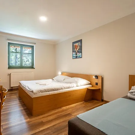 Pensionat Houda Bouda - & 3*