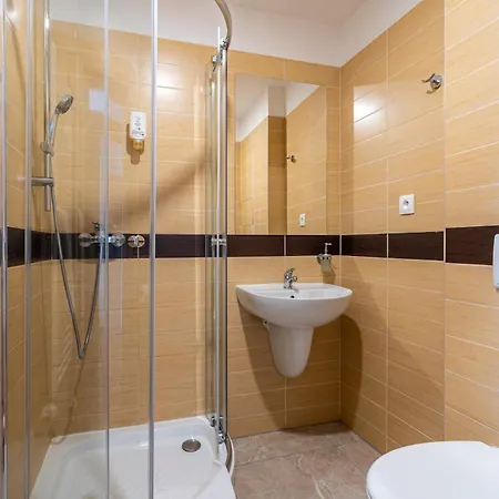 Houda Bouda - & 3* Boží Dar