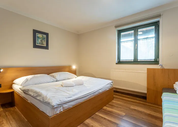 Houda Bouda - Penzion&apartmány Vendégház Boží Dar